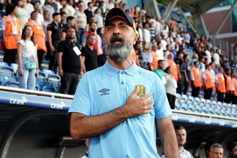 <p>Tolunay Kafkas - Emre Belzolu (Ankaragc)</p>