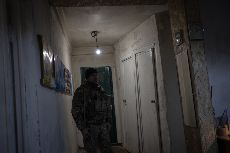 <p>Genna, saldırıların yer yer sürdüğü şehirde kendilerine yemek, su gibi temel ihtiyaç maddelerini ulaştıranlara teşekkür etti.</p>