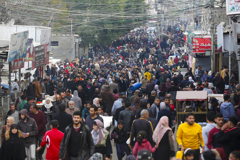 <p>İsrail ordusu ile Hizbullah arasında 8 Ekim'den bu yana sınırda devam eden çatışmalarda 28 Lübnanlı sivil, 129 Hizbullah mensubu ile 5 İsrailli sivil ve 9 İsrail askeri öldü.</p>