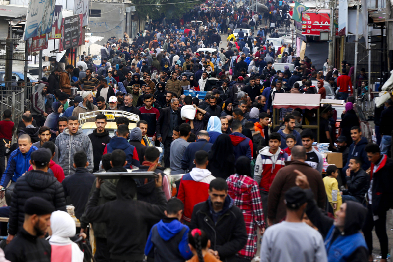 <p>İşgal altındaki Batı Şeria ve Kudüs'te de İsrail güçleri ve yasa dışı Yahudi yerleşimcilerin saldırılarında 314 Filistinli hayatını kaybetti.</p>