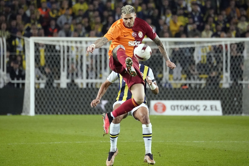 <p>Galatasaray takımındaki soğukkanlılık, rehavete dönüşmediği sürece galibiyete gelecektir. Camia ve taraftarın genç teknik adama güveni tam.</p>