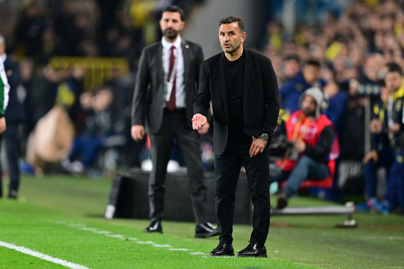 <p>Okan Buruk, Fenerbahçe karşısında da oyuncularının fizik gücünden yararlanabilir. Son oynanan maçlarda skoru bulduktan sonra da durmayan Galatasaray bu hırsını derbiye de yansıtırsa kazanması çok zor olmayacak gibi duruyor.</p>