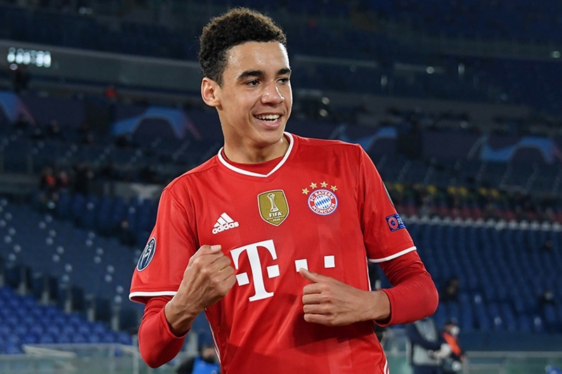 <p>6- JAMAL MUSİALA (BAYERN MUNİCH)</p><p>Piyasa değeri: 110 milyon euro</p>