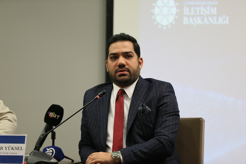 <p>İletişim Başkanlığı Gaziantep Bölge Müdürü Mücahit Taşkın ise dezenformasyon ve manipülasyonun toplumlar üzerinde ciddi etkileri olduğunu söyledi.</p><p>Panele, rektör yardımcıları, akademisyenler ve öğrenciler katıldı.</p>