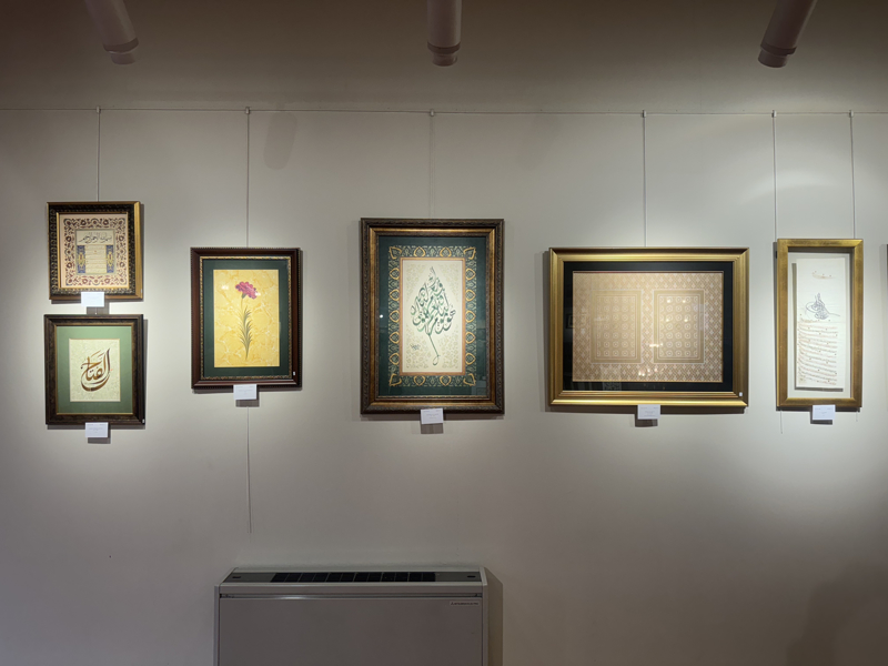 <p>Müzayedeye katkıda bulunanlara teşekkür eden Özden, 'Topyekun olarak bu mücadeleyi her alana ve her başlığa yaymalıyız. Sanattan, spordan, meydanlardan, mitinglerden, konferans ve seminerlerden aklımıza gelebilecek her türlü imkanla ve insani yardımlarla orada olmalıyız.' dedi.<br></p>