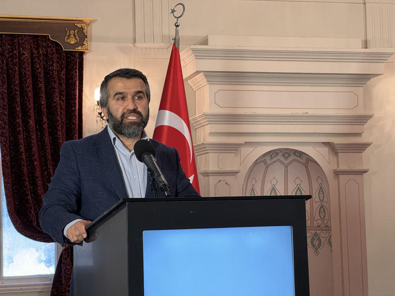 <p>Satışı gerçekleştirilen hat, tezhip, minyatür, katı, ebru, yağlı boya resim ve değerli tespihlerden elde edilen gelirin tamamı Gazze'ye bağışlanacak.<br></p>