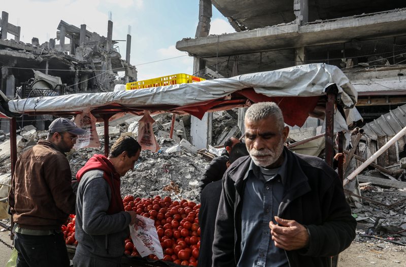 <p>Guterres, 'Güvenliğe ihtiyacımız var. Savaş bölgesinde çalışıyoruz. Mevcut insani yardım bildirimleri gerçek güven sağlamıyor.' değerlendirmesinde bulundu.</p>