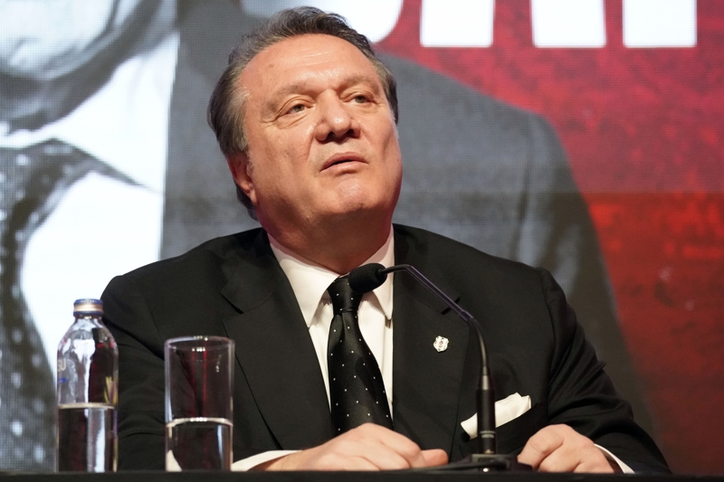 <p>Ayrıca stoper listesinde ilk sırada bulunan Malang Sarr için de girişimler sürüyor.<br></p>