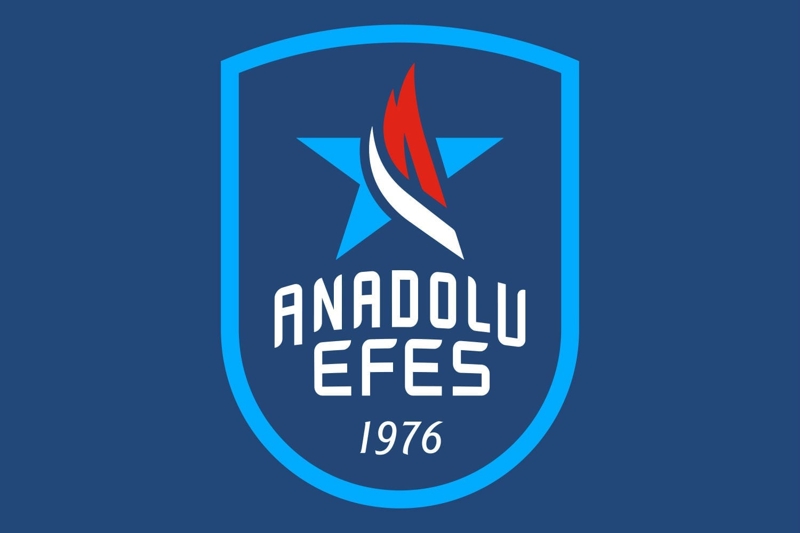 <p><b>ANADOLU EFES:</b></p><p>'On bir ilimizi derinden etkileyen deprem felaketinin yl dnmnde, hayatn kaybedenleri derin bir zntyle anyoruz. Doal afetlerin ykc etkilerinden korunmak iin hazrlkl olmann neminin farkndalyla benzer bir felaketin tekrar yaanmamasn temenni ediyoruz.'</p>