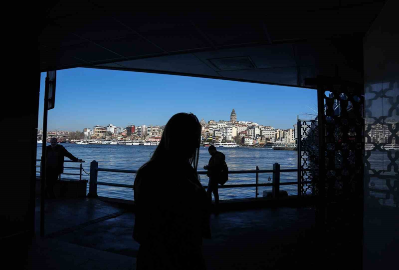 <p><b>'HAVA GÜZEL OLUNCA İSTANBUL DAHA GÜZEL'</b><br></p>