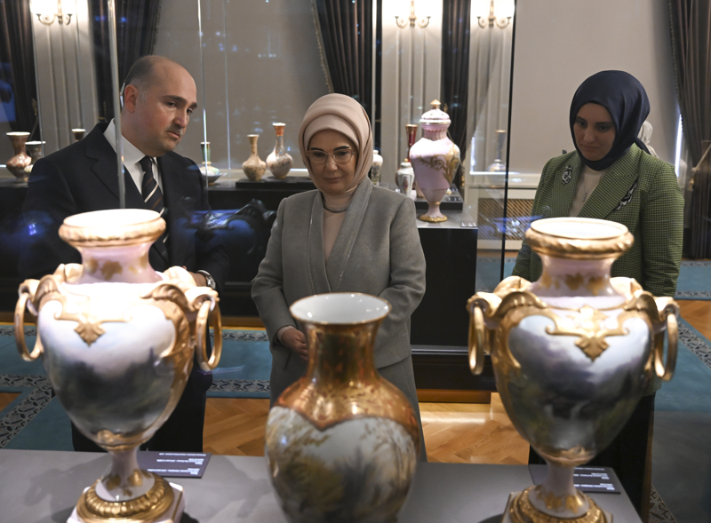 <p>Pazartesi gnleri hari 09.00-17.00 saatleri arasnda gezilebilecek.</p>