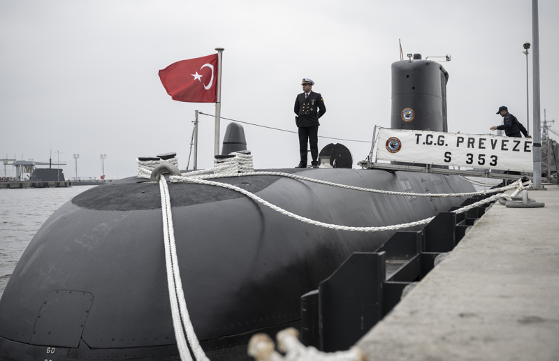 <p><b>Binbaşı Çolak, TCG Preveze'nin görev alanlarına ilişkin şunları kaydetti:</b></p>