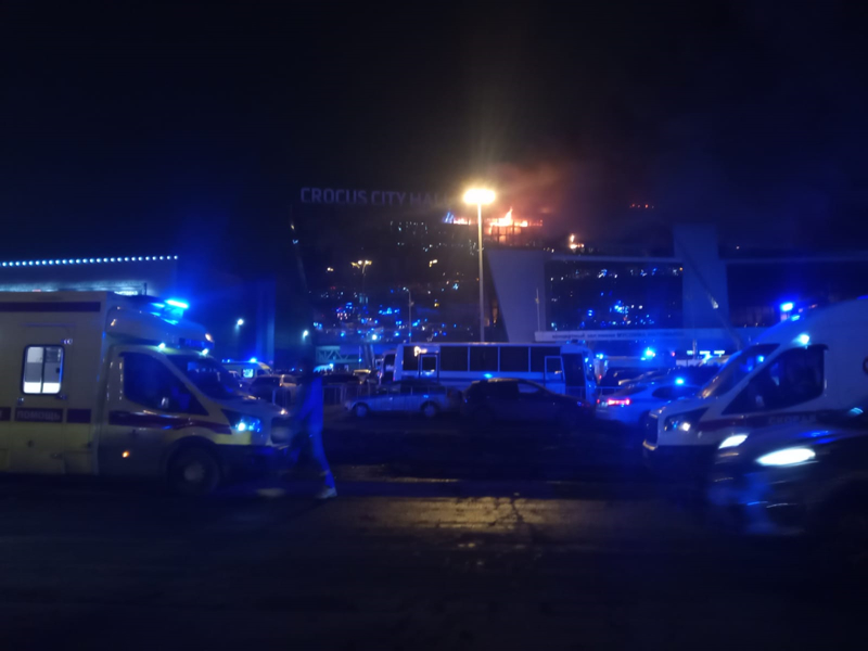 <p>Sözcü Zaharova, 'Washington'daki yetkililer bu trajedinin ortasında neye dayanarak herhangi birinin olaya karışmadığına dair bir sonuca varıyorlar? Eğer ABD'nin elinde bu konuda güvenilir veriler varsa, bu veriler derhal Rus tarafına teslim edilmelidir.' değerlendirmesinde bulundu.</p>