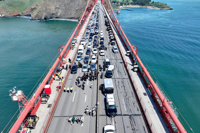 <p>Gösterilerini tamamlayan Filistin destekçileri daha sonra olaysız şekilde dağıldı.</p>