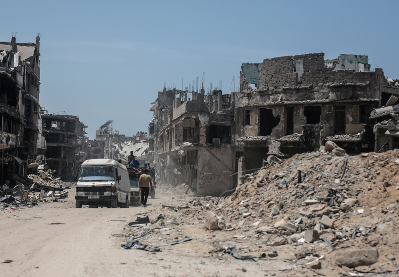 <p>�srail ordusunun Gazze'de 243'�n� t�m�yle y�kt��� 321 camiye zarar verdi�i ve 3 kiliseyi hedef alarak y�k�m�na neden oldu�u aktar�ld�.</p>