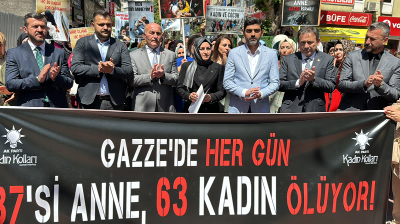 <p>Sakarya, Kocaeli, Bolu, D�zce, Zonguldak ve Karab�k'te AK Parti Kad�n Kollar� �yeleri, Anneler G�n� �ncesi Filistinli anneler i�in topland�.</p>