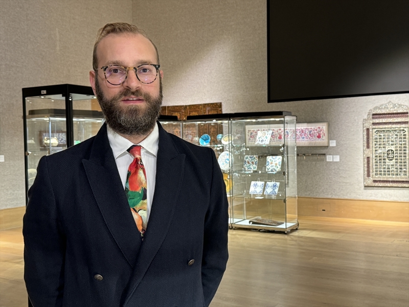 <p>White, madalyonun müzayede öncesi geçmişine ilişkin de detayları paylaşarak '2000 yılında İtalya'daki bir satışta ortaya çıktı. Ondan önce ise 19. yüzyıla ait bir İtalyan koleksiyonundaydı.' ifadelerini kullandı.</p>