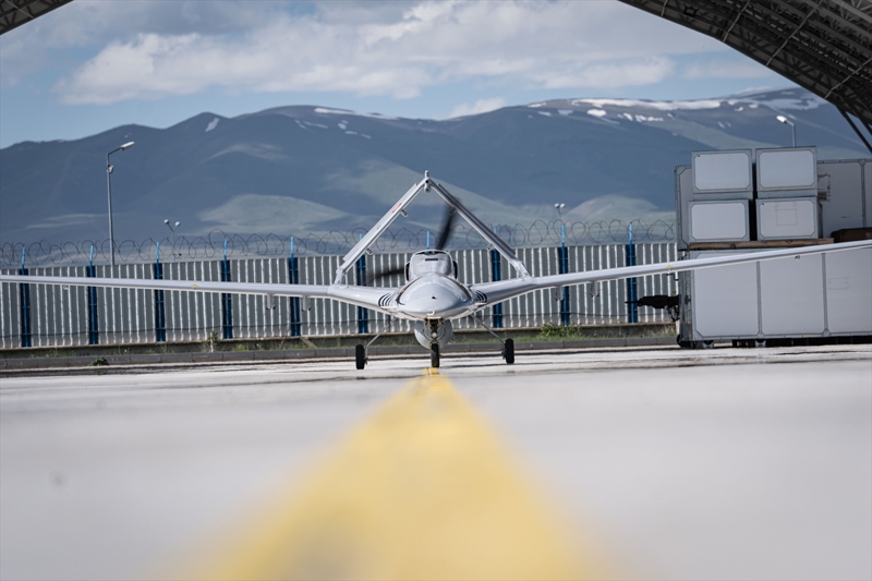 <p class='MsoNormal'>Terristlere ait ok sayda snak, barnak ve patlayc  tespiti de yapan HA ve SHA'lar, blc terr rgtnn krsal faaliyetlerinin  deifre edilmesinde aktif kullanlyor.</p>