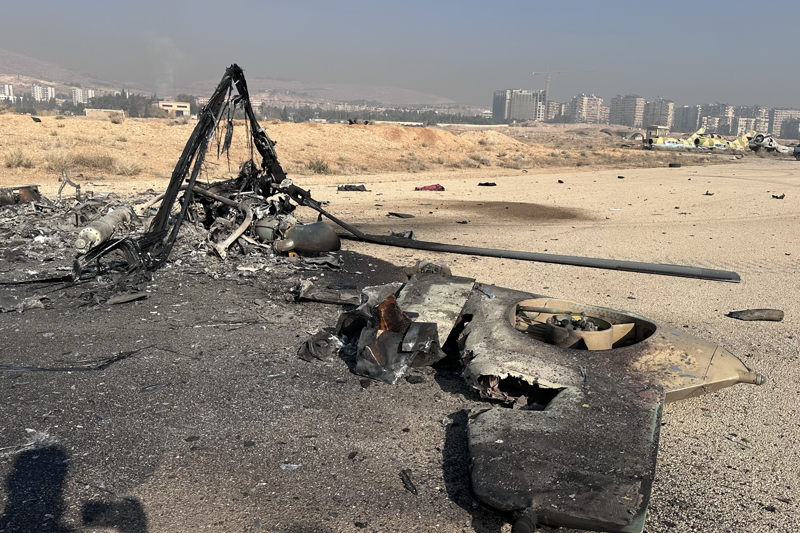 <p><b>- SURİYE'DEKİ GELİŞMELER</b></p><p><b><br></b></p><p>Suriye'de 27 Kasım'da rejim karşıtı silahlı gruplar ile Beşşar Esed güçleri arasında çatışmalar yoğunlaştı.</p>