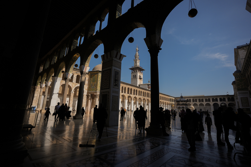 <p>Emevi Camisi'nde 10 Ocak'ta cuma namaz sonras kan izdihamda 4 kii hayatn kaybetmiti, 16 kii yaralanmt.</p>