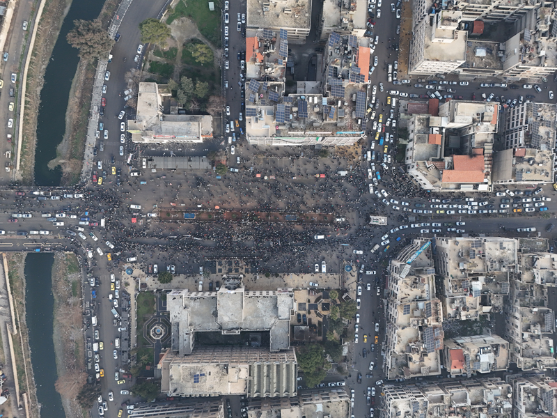 <p>Suriye'nin orta kesimindeki Hama kenti, devrik Baas rejiminin politikalarına muhalifliği ve muhafazakar yapısıyla öne çıkıyordu.</p>