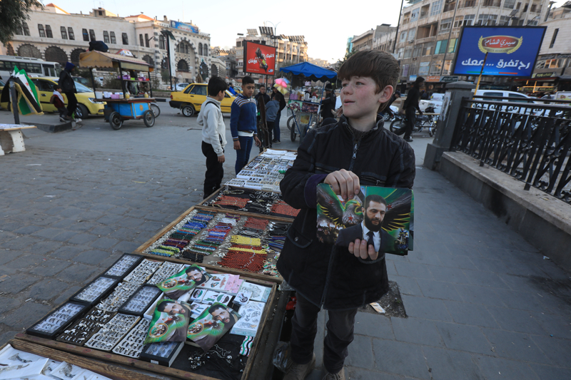 <p>Kentteki tarihi eserlerin katliam öncesi durumunu ve sonrasındaki yıkımını gösteren görseller paylaşılıyor.</p>
