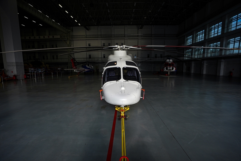 <p>�nanl�, G�kbey helikopterinin �zellikle arama kurtarma ve s�hhi tahliye faaliyetlerinde b�y�k avantaj sa�layaca��n� bildirdi.</p>