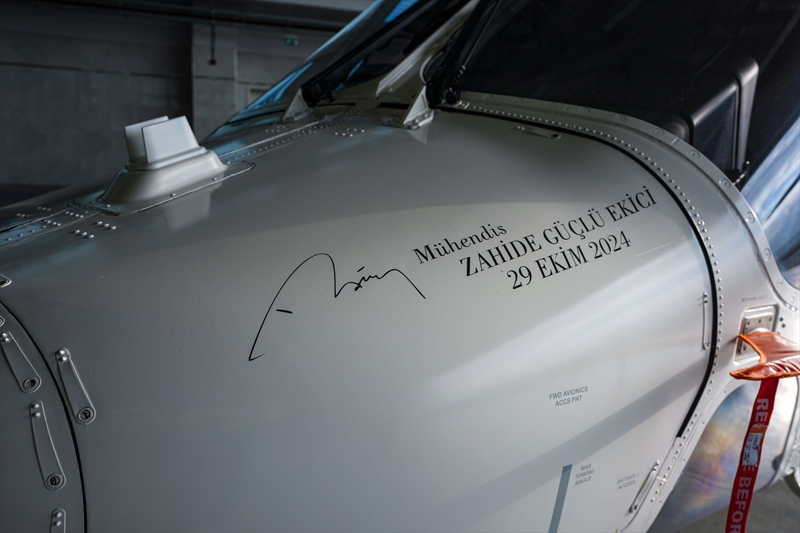 <p><b><font size='3'>��te G�KBEY'den nefes kesen kareler; </font></b></p>