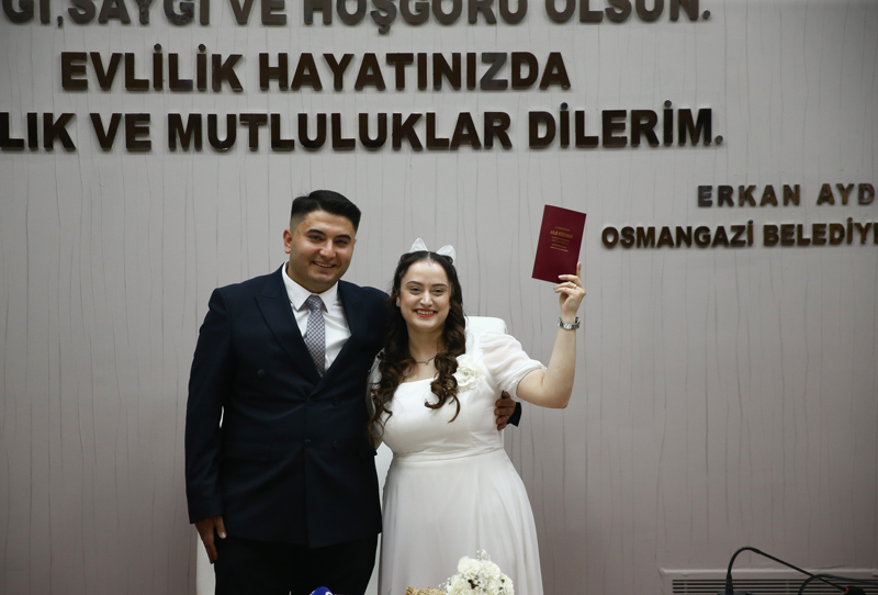 <p>Evlilik tarihini unutulmaz hale getirmeyi amaçlayan çiftler, 2025 yılının beşinci ayının beşinci gününü tercih etti.</p>