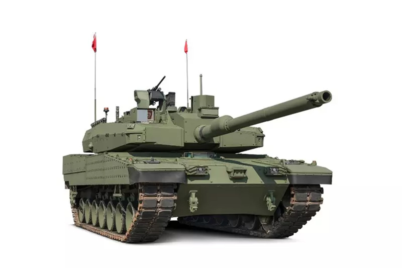 <p>ALTAY ANA MUHAREBE TANKI</p><p><br></p><p>23 Nisan 2023 tarihinde Cumhurbakanmz Sayn Recep Tayyip Erdoan'n katlmyla gerekletirilen tren ile 2 adet Yeni ALTAY tank, Trk Silahl Kuvvetleri'ne test iin teslim edilmiti. Trk Silahl Kuvvetleri tarafndan yaplan testler devam ediyor. BMC tarafndan Trk Silahl Kuvvetleri'nin modern tank ihtiyacn yerli ve milli imkanlarla karlamak amacyla yrtlen proje kapsamnda gnmz muharebe sahas koullarna uygun olarak en modern teknolojilerin ve ilave yeteneklerin kazandrld Yeni ALTAY tanknda birok parann yerliletirilmesi saland. Yeni ALTAY tankna kazandrlan yeni yetenekler arasnda aktif koruma sistemi, gelitirilmi zrh sistemi, yenilenen at kontrol sistemi, yenilenen ara kontrol sistemi, deitirilen g grubu ve birok yerliletirilmi alt sistem yer alyor. Ayrca Yeni ALTAY tanknn BMC POWER tarafndan tamamen yerli ve milli olarak retilen BATU g grubu ile buluturulup gcne g katarak Trkiye'nin kara savunma sistemine kazandrlmas planlanyor.</p>