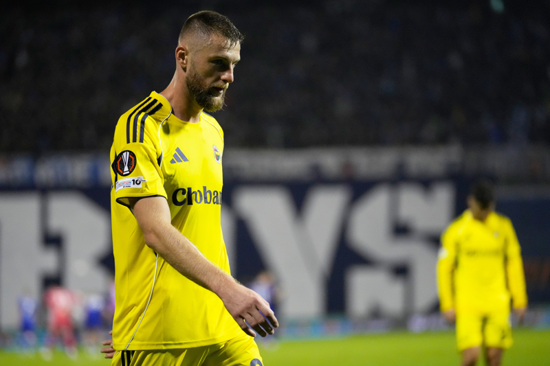 <p><b>DİKKAT ÇEKEN RAKAM</b></p><p>Süper Lig'in ilk sekiz haftasında maç başına 7.8 ikili mücadele kazanan Milan Skriniar, Avrupa'nın 10 büyük ligi kariyerinde en yüksek ortalamaya ulaştığı sezonu yaşıyor.</p>