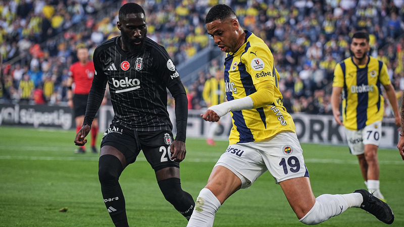 <p><b>139. RANDEVU</b></p><p>Beikta ile Fenerbahe, Sper Lig tarihinde 139'uncu kez kar karya gelecek. Bu rekabet tarihinde alnan galibiyet saylarnda sar-lacivertli ekibin 49-44 stnl bulunuyor (45B).</p>