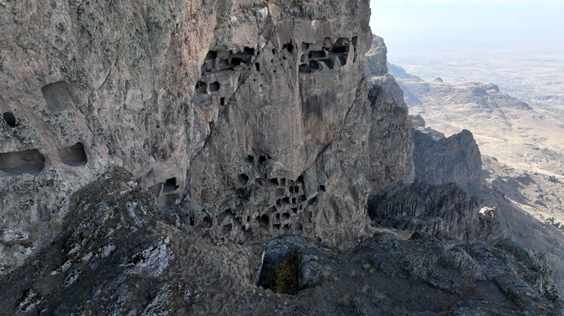<p>Kalenin bugne kadar ulamasnn nemli olduunu vurgulayan zsoy, yle devam etti:</p>