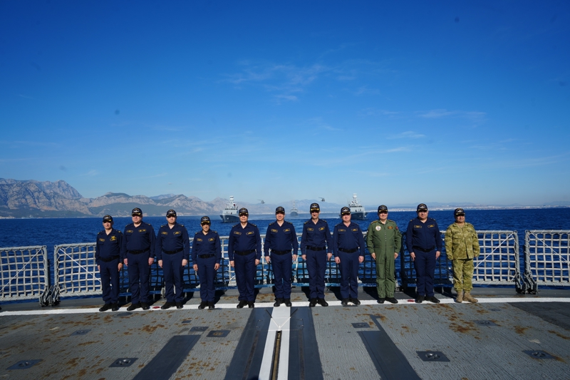 <p>Dou Akdeniz'in tarihte ilk denizci medeniyetlerin doduu, 3 ktann bulutuu ok nemli bir blge olduuna dikkati eken Tatlolu, yle konutu:</p>