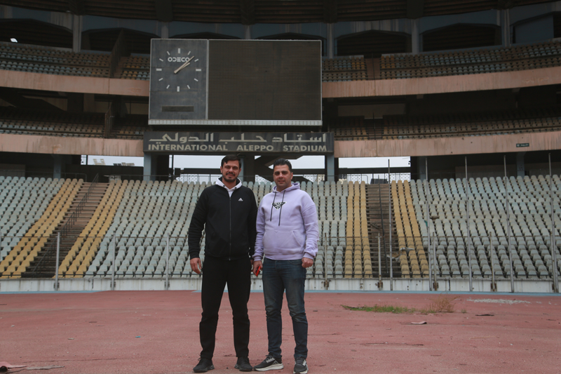 <p>Bir zamanlar her futbolcu ve her sporcu aday�n�n girmeyi hayal etti�i bu stada girme f�rsat� buldu�unu ifade eden �ahrur, 'Ne yaz�k ki ya�ad���m �ok �ok b�y�kt�. G�rd���m felaketin boyutlar�n� kelimelerle ifade etmekte zorlan�yorum.' diye konu�tu.</p>