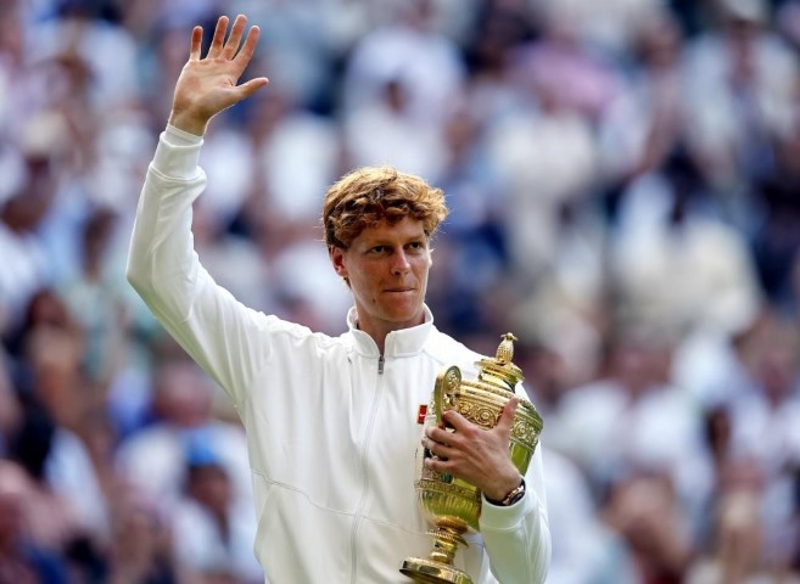 <p>W�MBLEDON'DA �AMP�YON JANN�K S�NNER OLDU.</p>