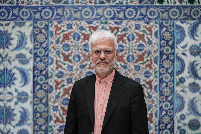 <p>Adnan Menderes'in Başbakanlığı döneminde, 1950'li yıllarda caminin önemli bir restorasyon geçirdiğini belirten Pektaş, şunları kaydetti:</p>