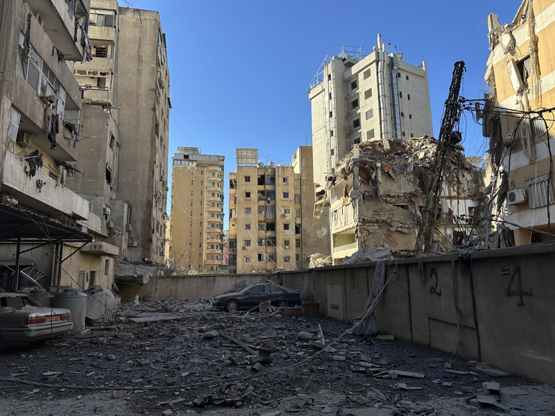 <p>L�bnan'�n resmi ajans� NNA'n�n haberine g�re �srail ordusu, Trablus�am kentinde bulunan el-Bedavi Filistin M�lteci Kamp�'nda bir evi bombalad�.</p>