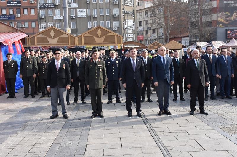 <p>K�r�kkale'de �anakkale Deniz Zaferi'nin 111. y�l d�n�m� kutlan�yor. </p>