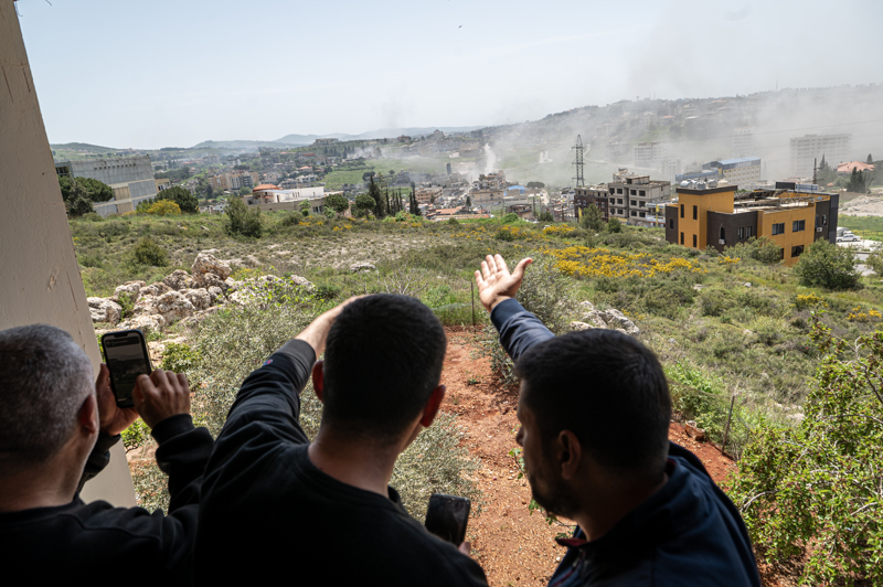 <p>İsrail ordusundan 2 Mart'ta yapılan açıklamada, Lübnan'dan füze atıldığının tespit edilmesinin ardından ülkenin kuzeyinde sirenlerin devreye girdiği belirtilmişti.</p>