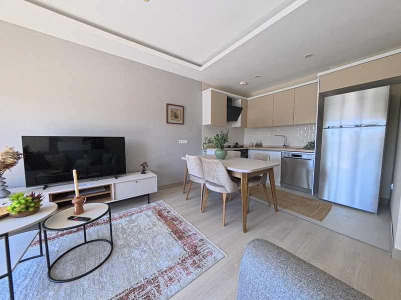 <p>81 ilde 500 bin sosyal konut in�a edilecek proje kapsam�nda, en az 2 milyon ki�i bu konutlarla daha sa�lam, afetlere diren�li, g�venli, modern konutlarda ya�ayacak.</p>