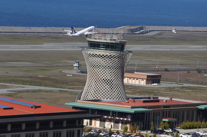 <p>Y�l sonunda 1 milyon 500 bin yolcu say�s�na ula�may� �ng�rd�klerini belirten Bayda�, s�zlerini ��yle s�rd�rd�:</p>