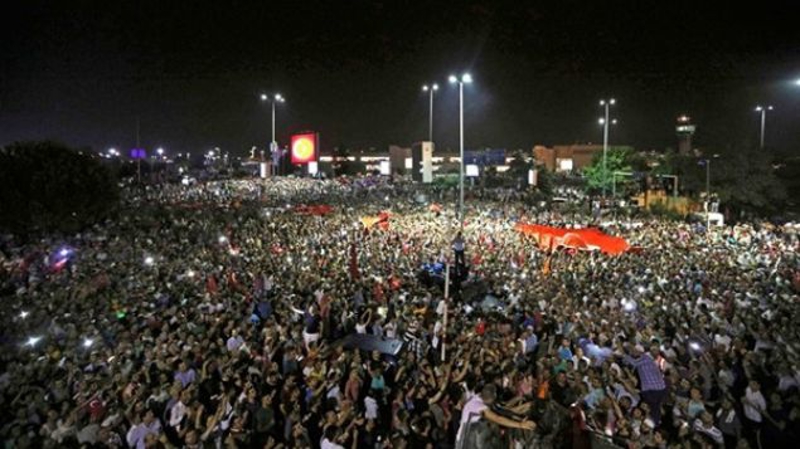 16 Temmuz sabah erken saatlerde �stanbul Atat�rk Havaliman� �n�.   