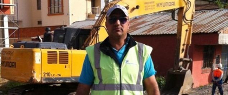 Askeri darbe giri�iminde �stanbul'da tank�n �n�ne kep�esiyle siper olan Ni�deli operat�r �ehit edildi.   