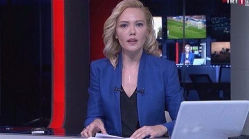 Cuntac�lar�n darbe bildirisi okuttuklar� TRT spikeri Tijen Kara�, TRT'nin kurtar�lmas�ndan sonra ya�ad�klar�n� anlatt�. Metni silah zoruyla okudu�unu s�yledi:      