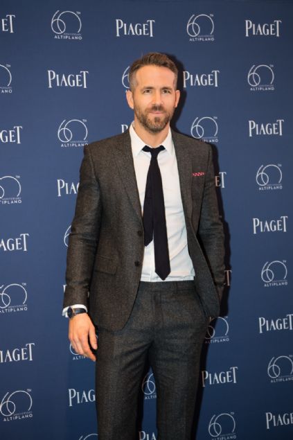 Johansson, 2008-2010 y�llar� aras�nda 'Deadpool' filminin kahraman� Ryan Reynolds�la evliydi. 