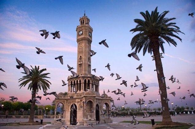 �zmir    2015 n�fusu: 4.168.415 ki�i.    2016 n�fusu: 4.223.545 ki�i.    De�i�im(%): 1,32 