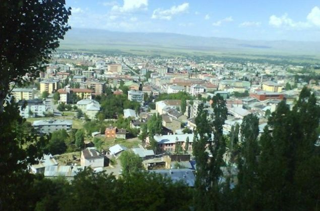 Mu�    2015 n�fusu: 408.728 ki�i.    2016 n�fusu: 406.501 ki�i.    De�i�im(%): -0,54 