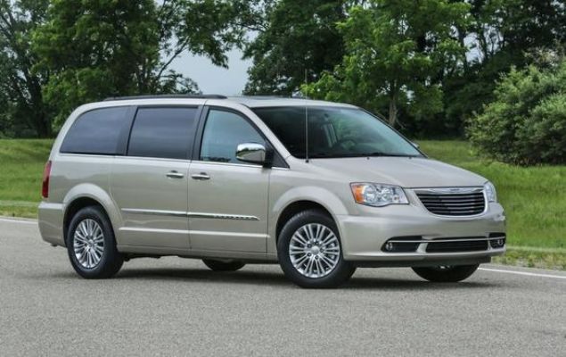 Chrysler Town & Country     