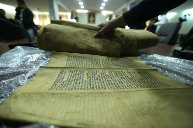 <p> Toplantıda söz alan İçişleri Bakanı Sözcüsü Yasir Misbah da bu türden el yazmaların sigortasının on yıl kadar önce 4 milyon 500 bin avro olduğunu hatırlattı.</p> <div> </div>